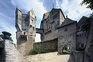 замок-крепость пернштейн: чешская готика